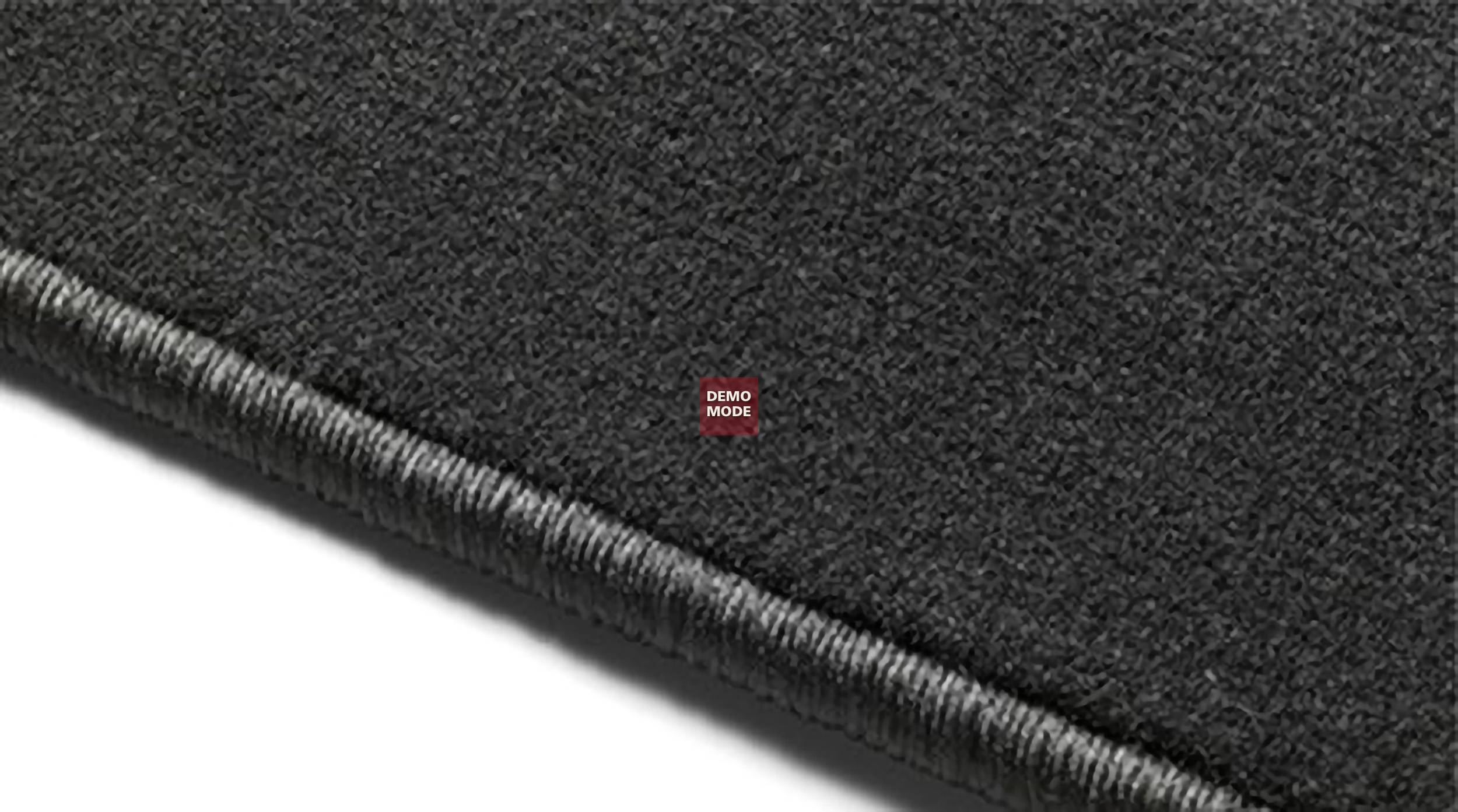 Tekstiilist põrandamattide komplekt (4 tk)