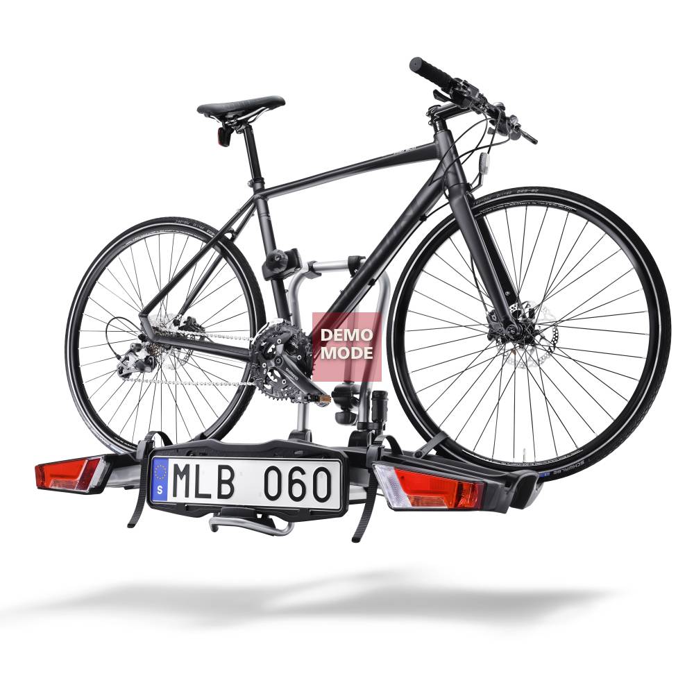 Veokonksule paigaldatav kokkupandav jalgrattahoidja kahele jalgrattale