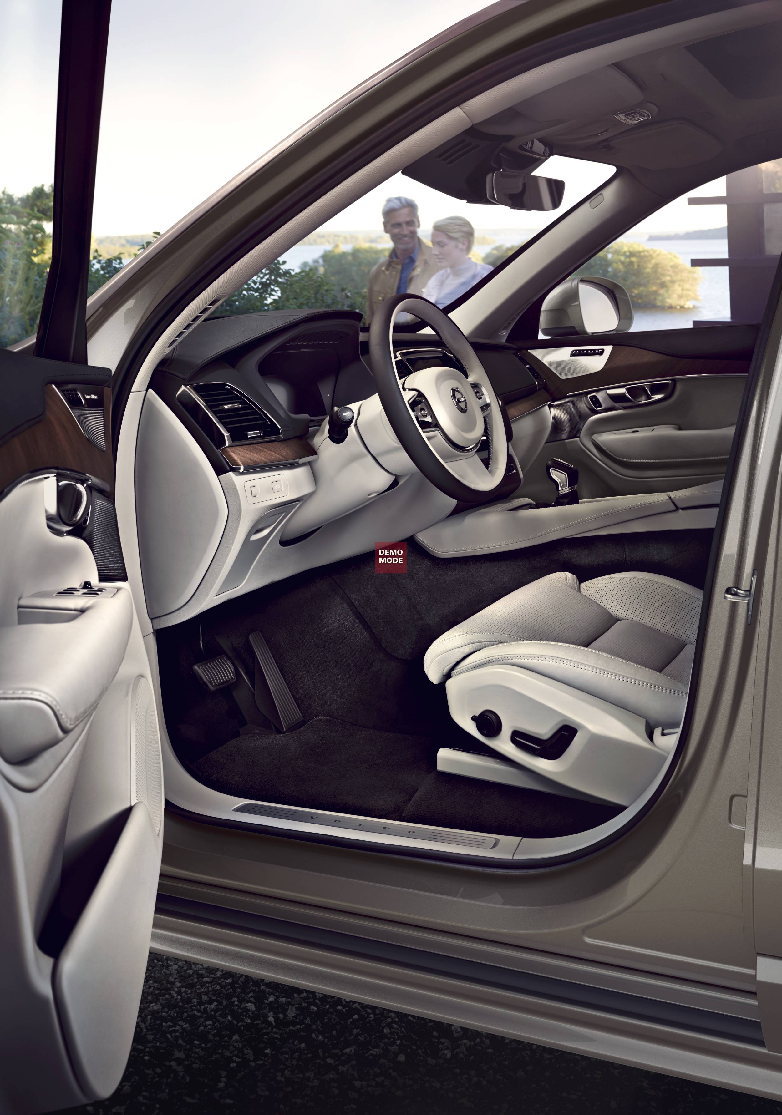 Esiuste lävepaku valgustusega kaitseplaadid (2 tk)